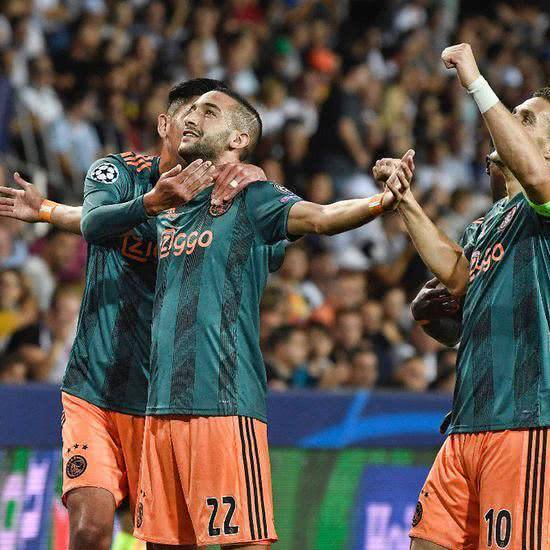 两队争取到 两队争取到