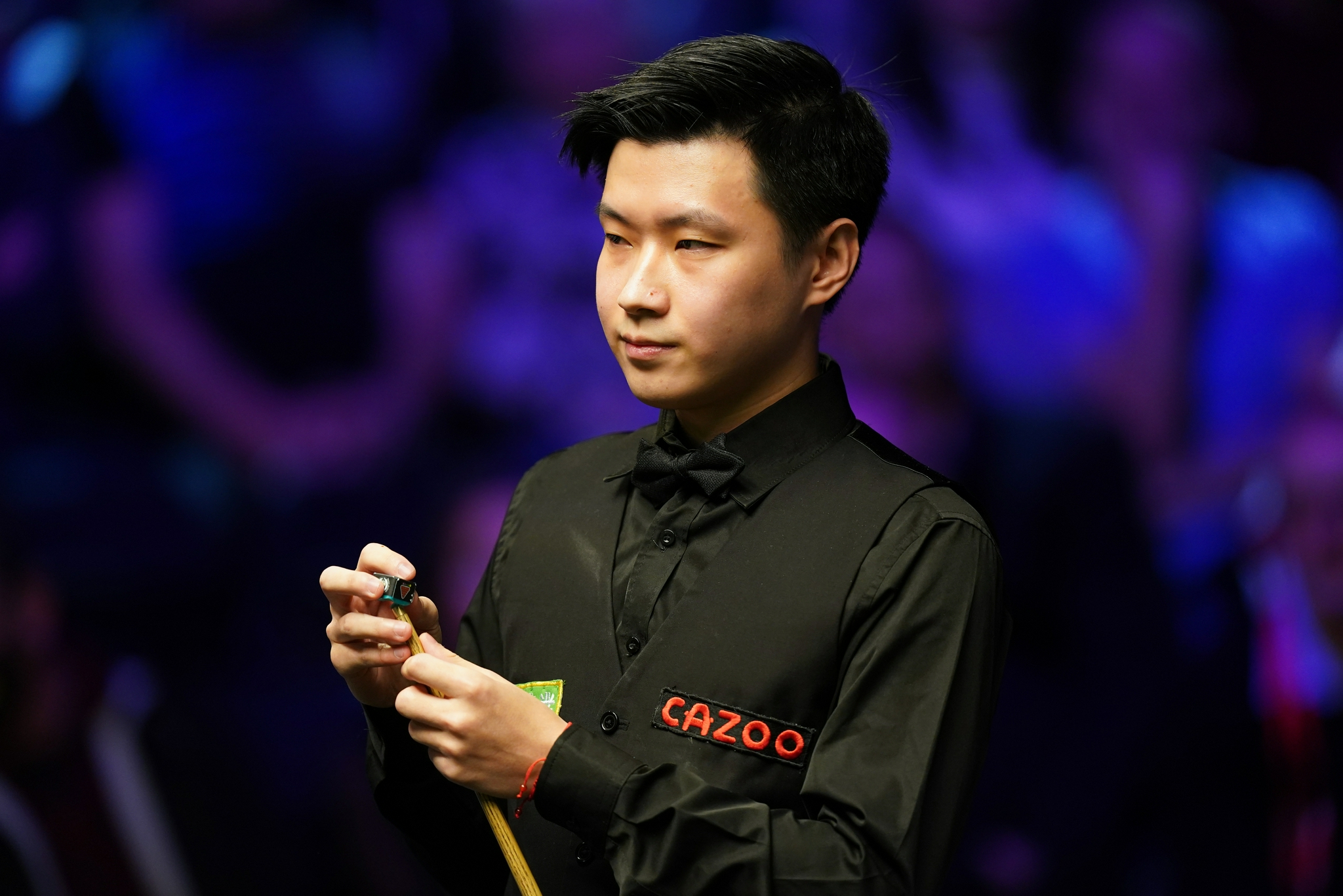 端的厚度与 端的厚度与