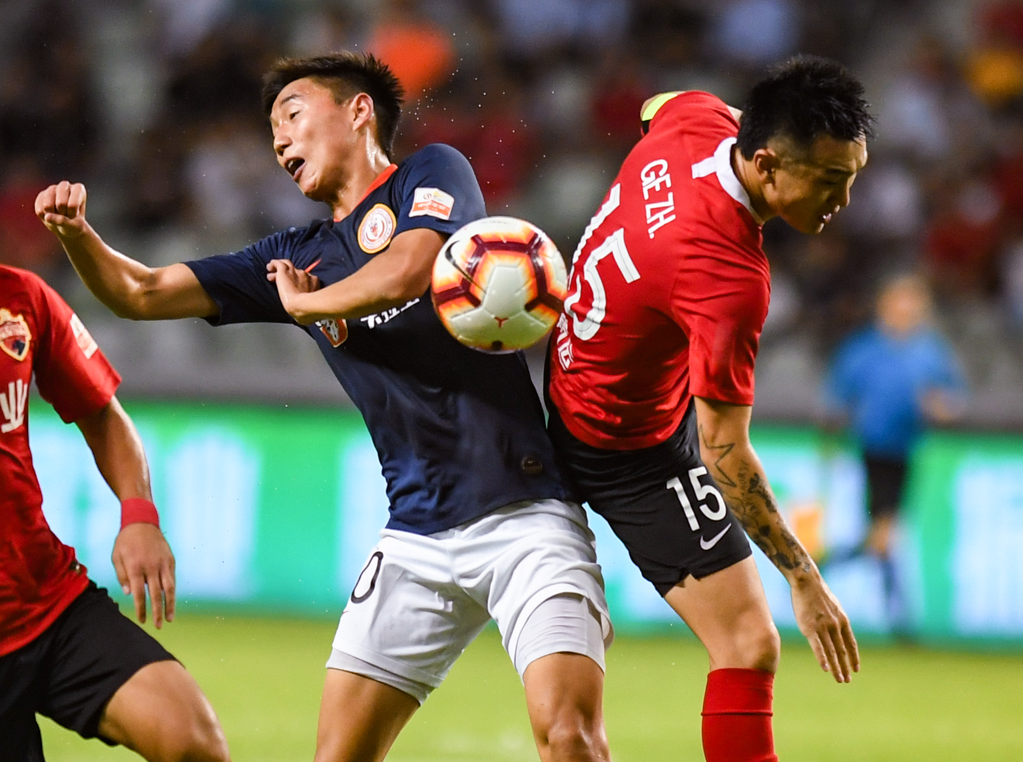 锁定经验与 锁定经验与